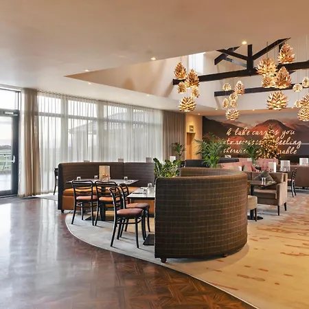 The Hide - Ridgestone *