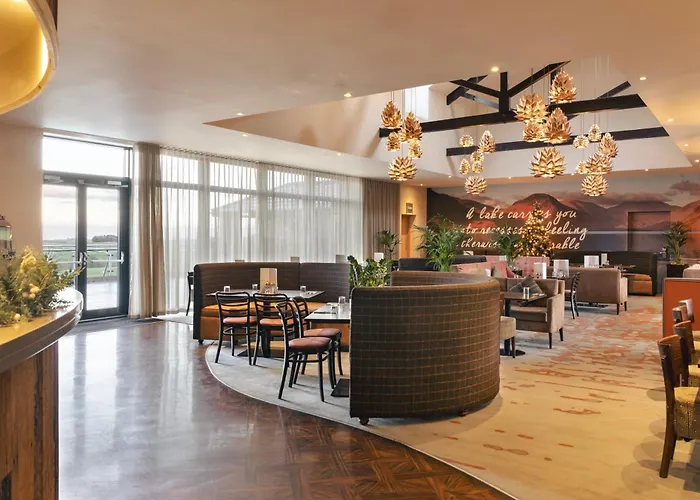 The Hide - Ridgestone *