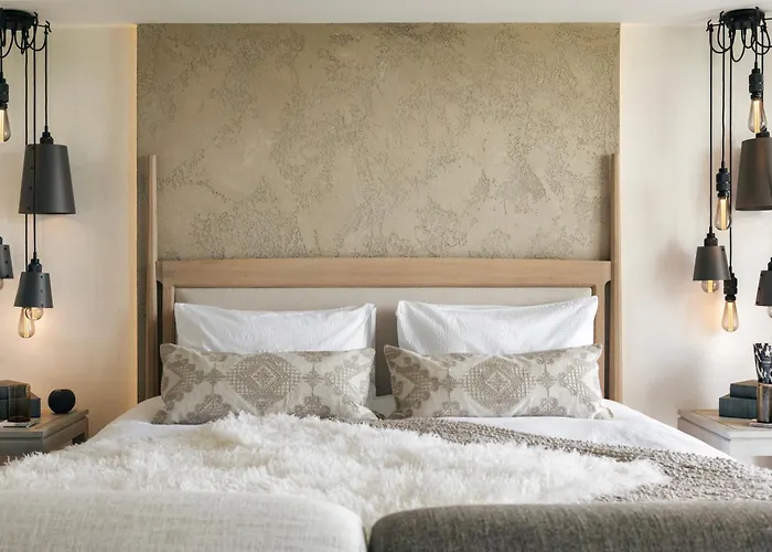 The Hide - Ridgestone Penrith